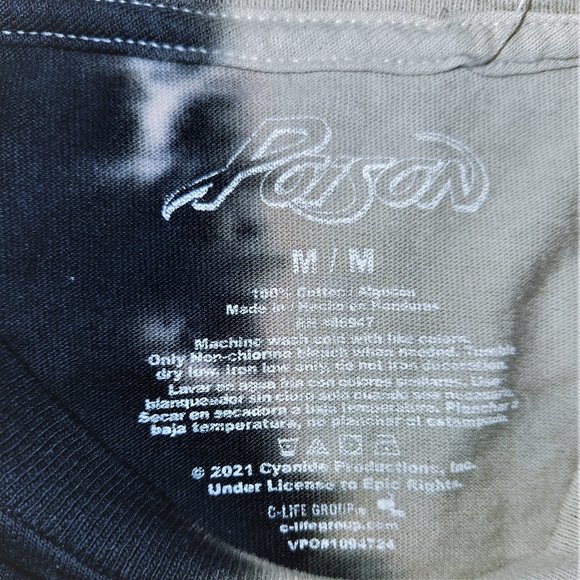 Poison Split Tattoo Tie Dye metal rock Official Boyfriend T-Shirt L NWT - Picture 4 of 4